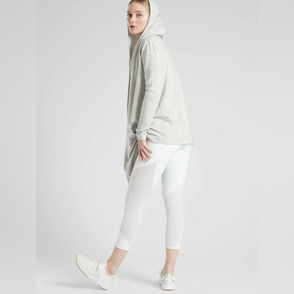 Athleta Vista Wrap Gray Open Front Hooded Cardigan Sweater Top Size Small Yoga - Picture 9 of 9
